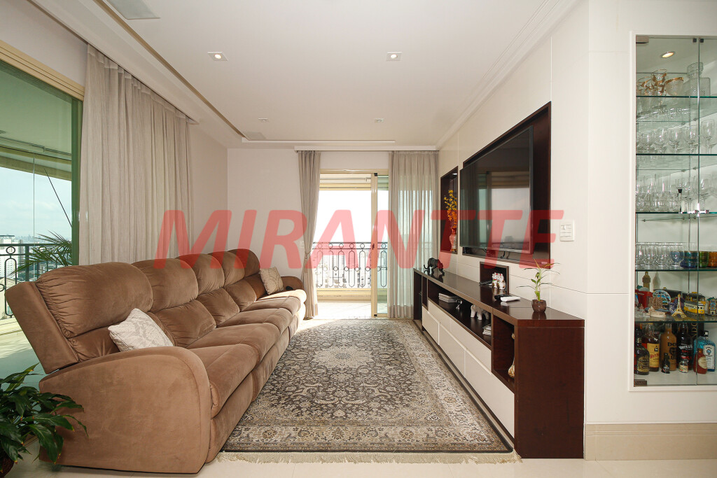 Apartamento de 200m² com 4 quartos em Santana