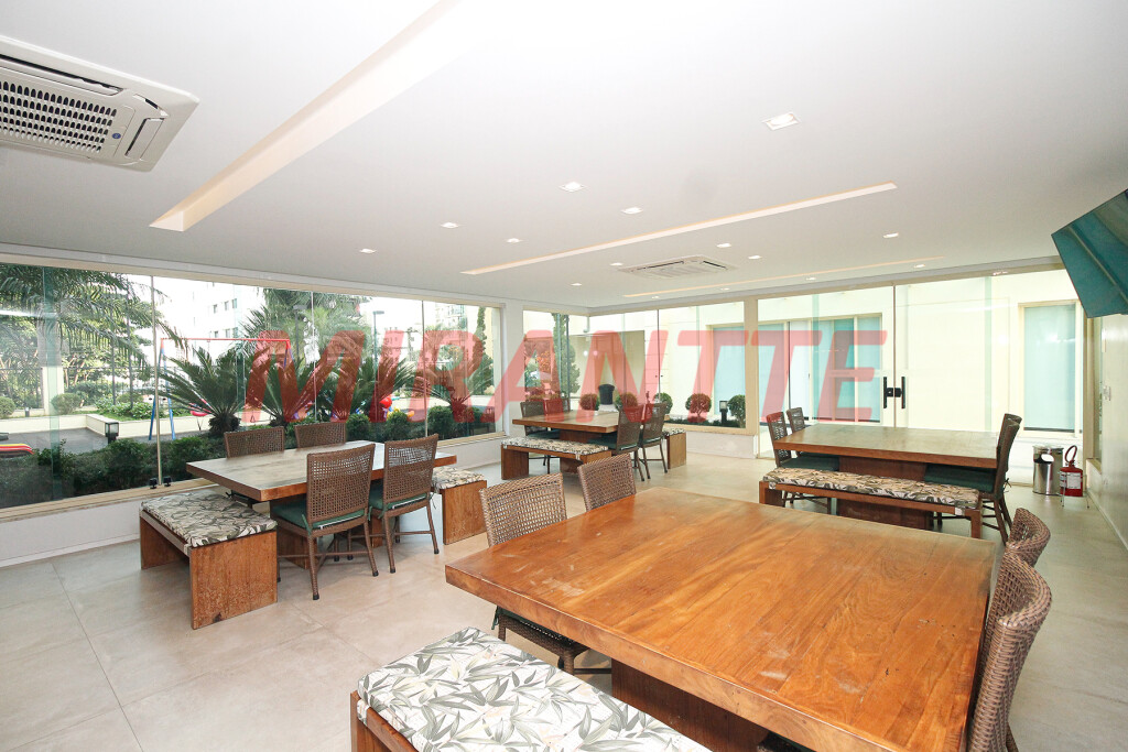 Apartamento de 200m² com 4 quartos em Santana