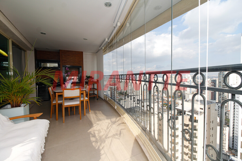 Apartamento de 200m² com 4 quartos em Santana