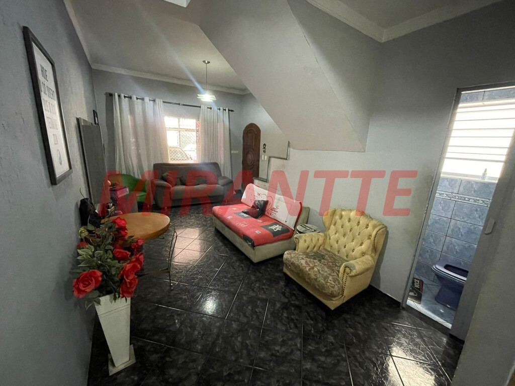 Sobrado de 84m² com 2 quartos em Imirim