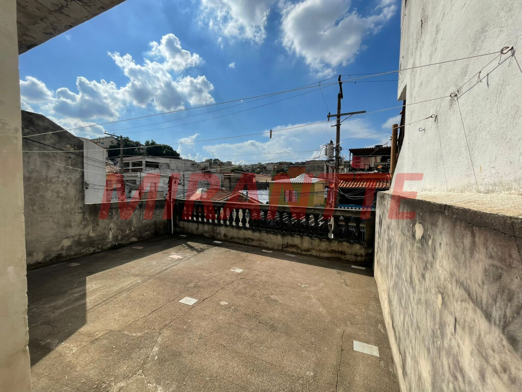 Sobrado de 84m² com 2 quartos em Imirim