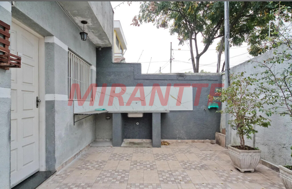 Casa terrea de 220m² com 4 quartos em Parque Peruche