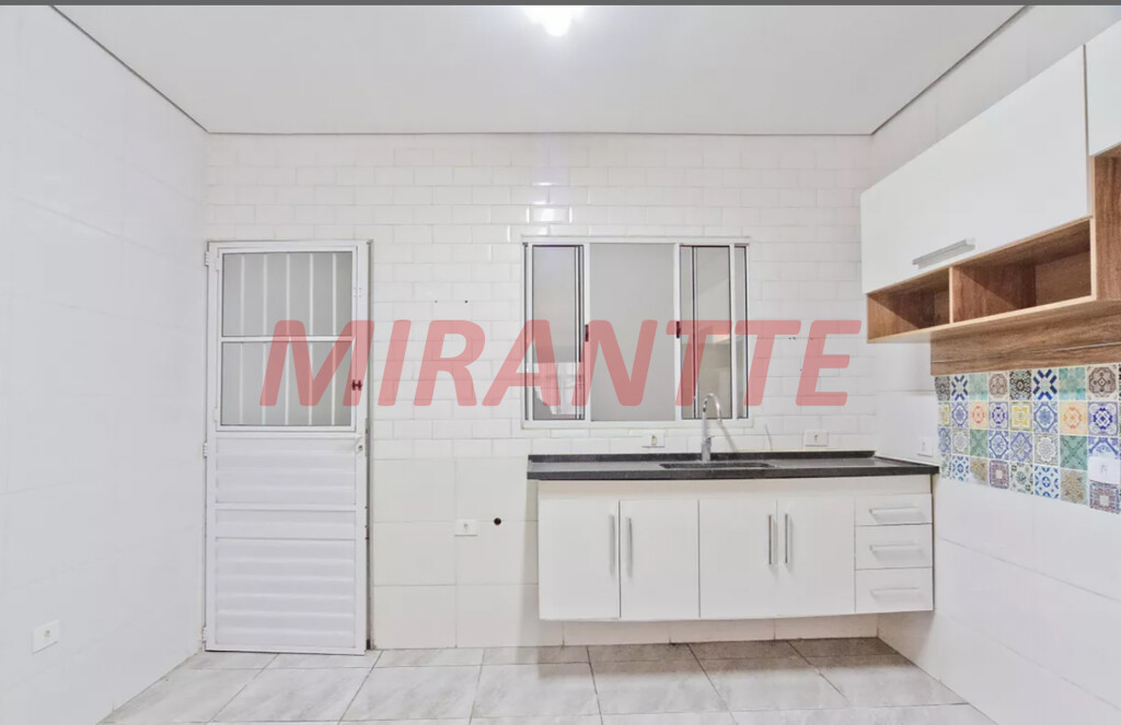 Casa terrea de 220m² com 4 quartos em Parque Peruche