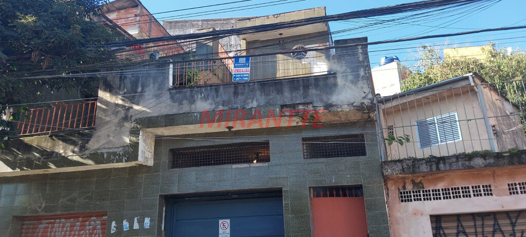 Sobrado de 195m² com 3 quartos em Jardim Ataliba Leonel