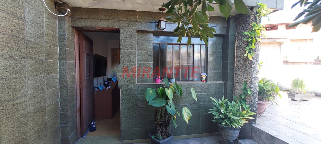 Sobrado de 195m² com 3 quartos em Jardim Ataliba Leonel