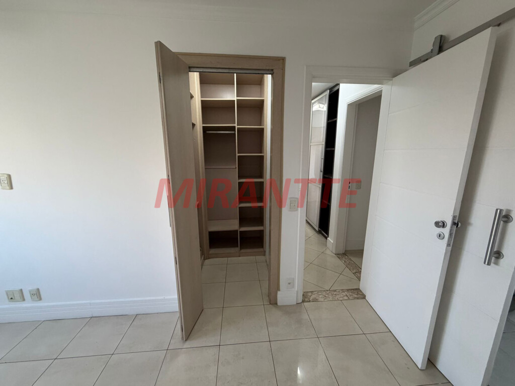 Apartamento com 3 quartos em Mandaqui