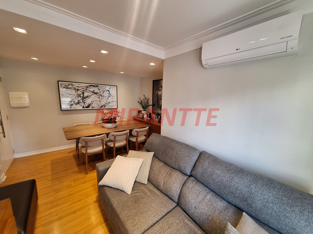 Apartamento de 53m² com 2 quartos em Santana