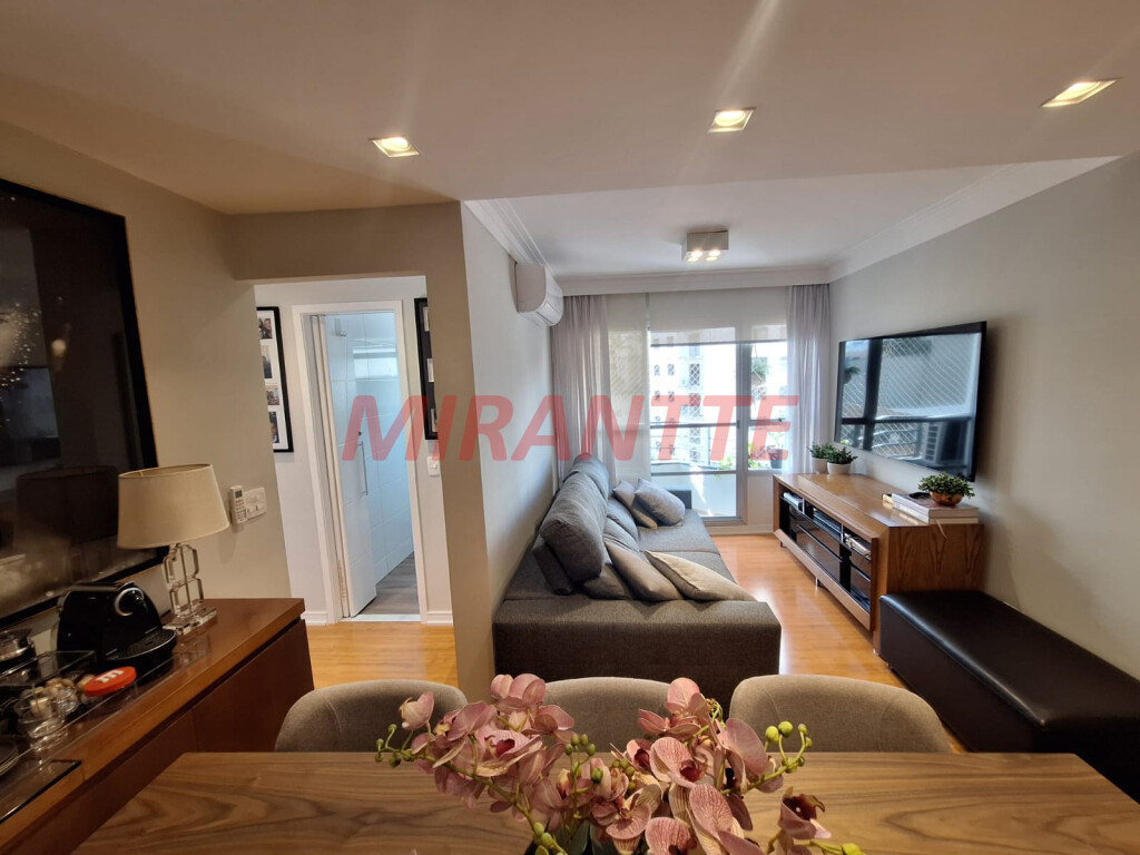 Apartamento de 53m² com 2 quartos em Santana