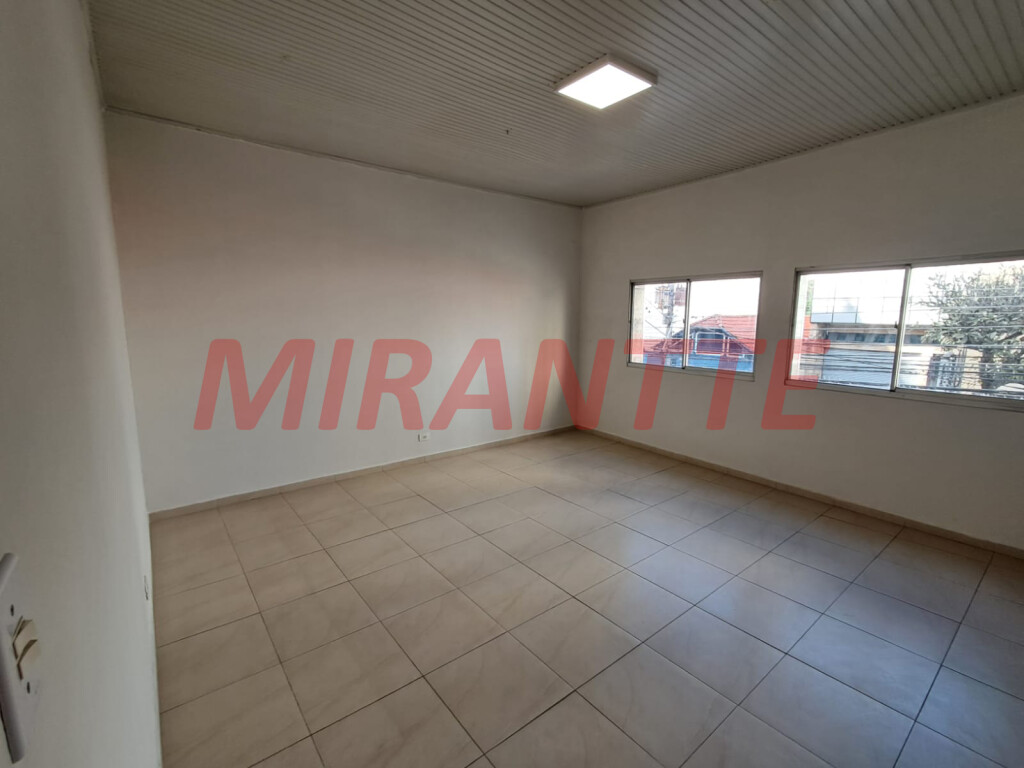Comercial de 188m² em Santana
