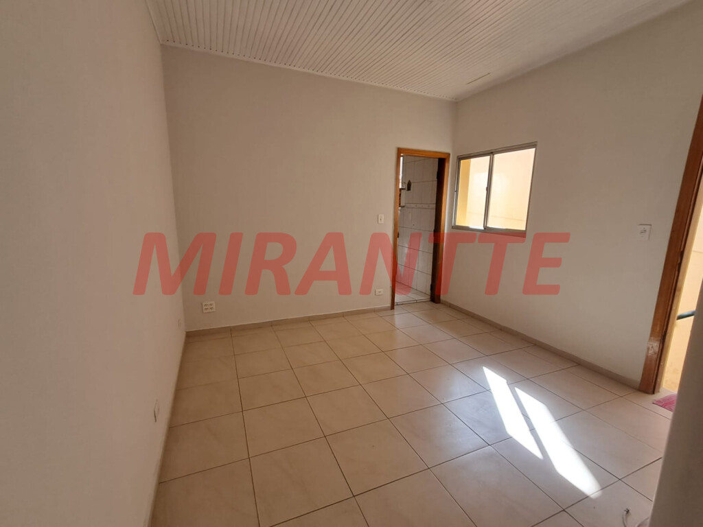 Comercial de 188m² em Santana