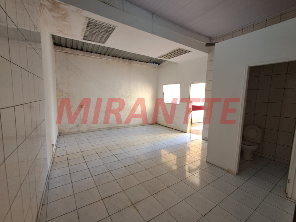Comercial de 188m² em Santana