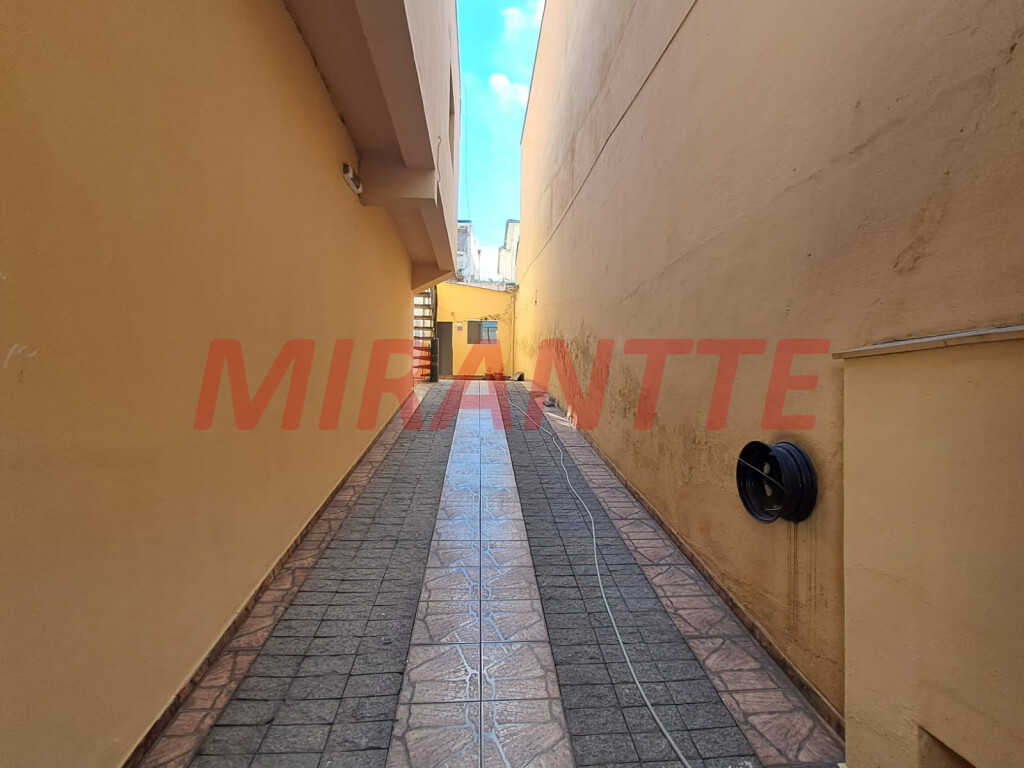 Comercial de 188m² em Santana