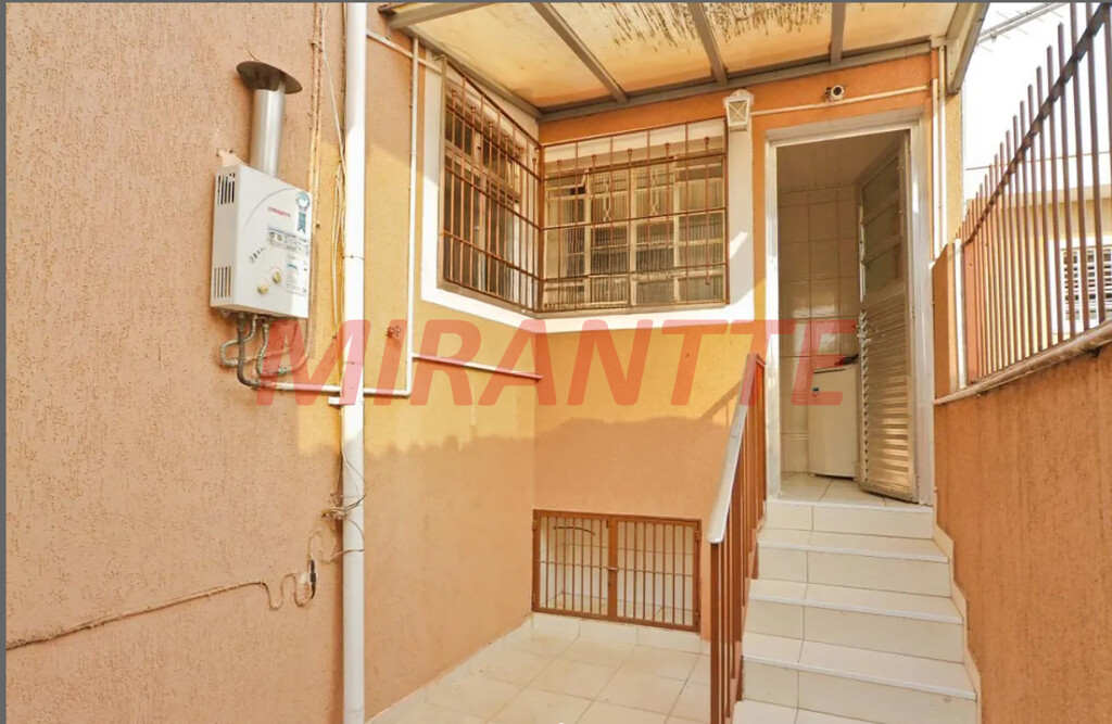 Casa terrea com 1 quartos em Parque Peruche