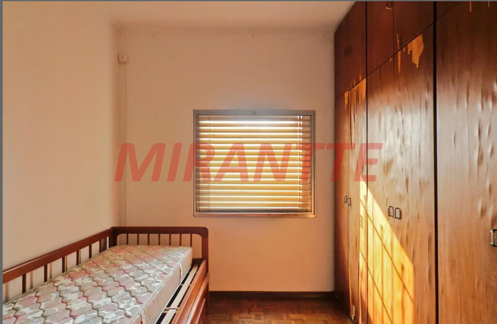 Casa terrea com 1 quartos em Parque Peruche