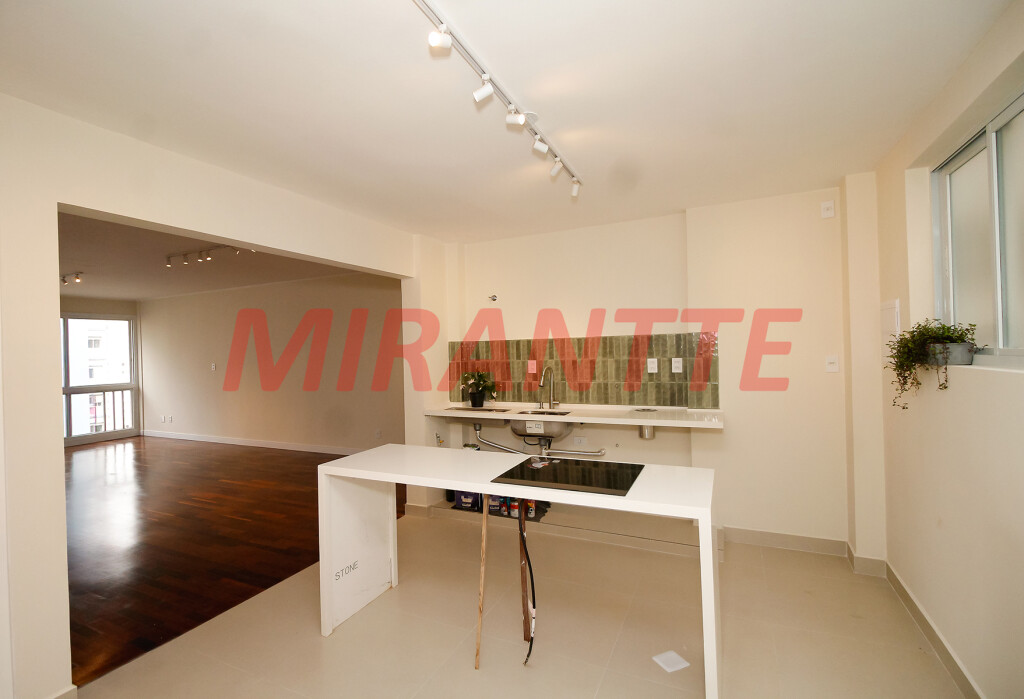 Apartamento de 123m² com 4 quartos em Santana