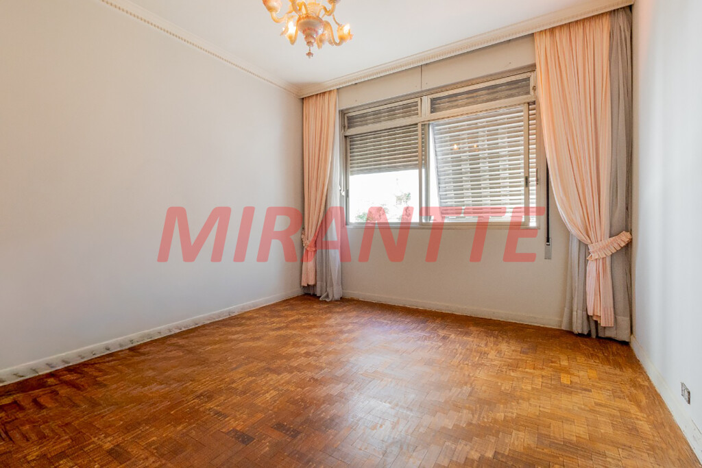 Apartamento de 452m² com 4 quartos em Higienópolis