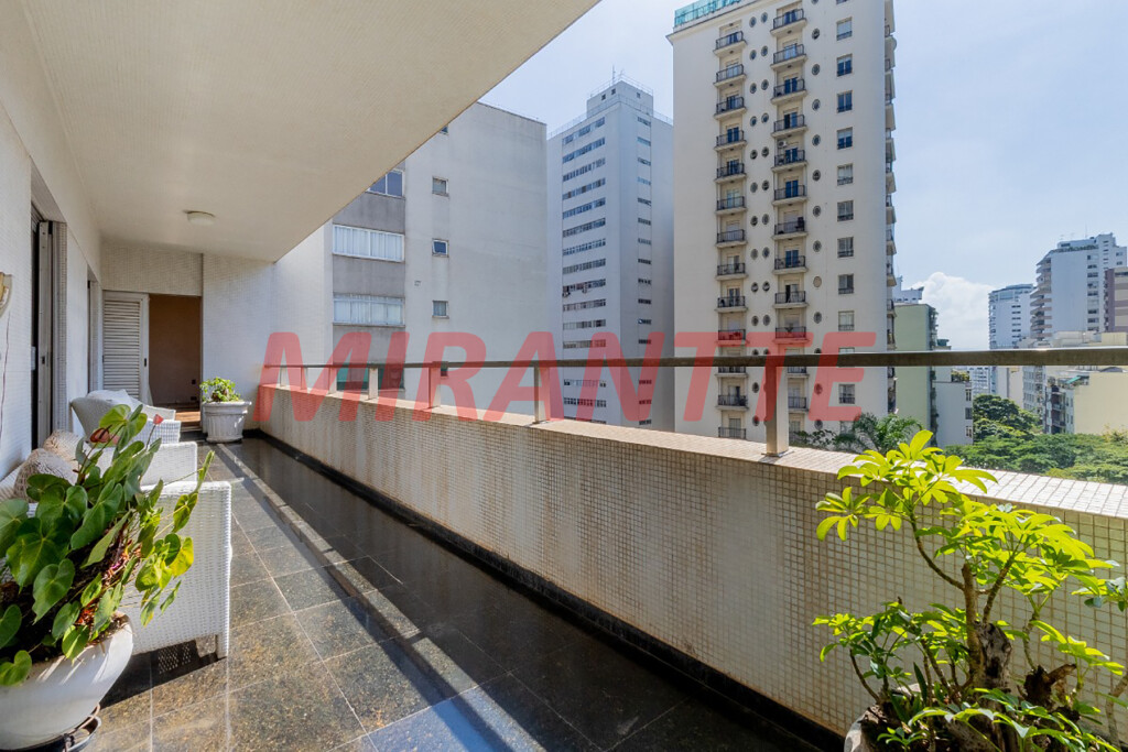 Apartamento de 452m² com 4 quartos em Higienópolis