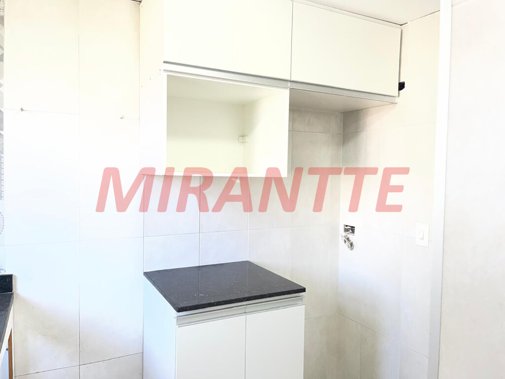 Apartamento de 49m² com 2 quartos em Vila Nova Cachoeirinha