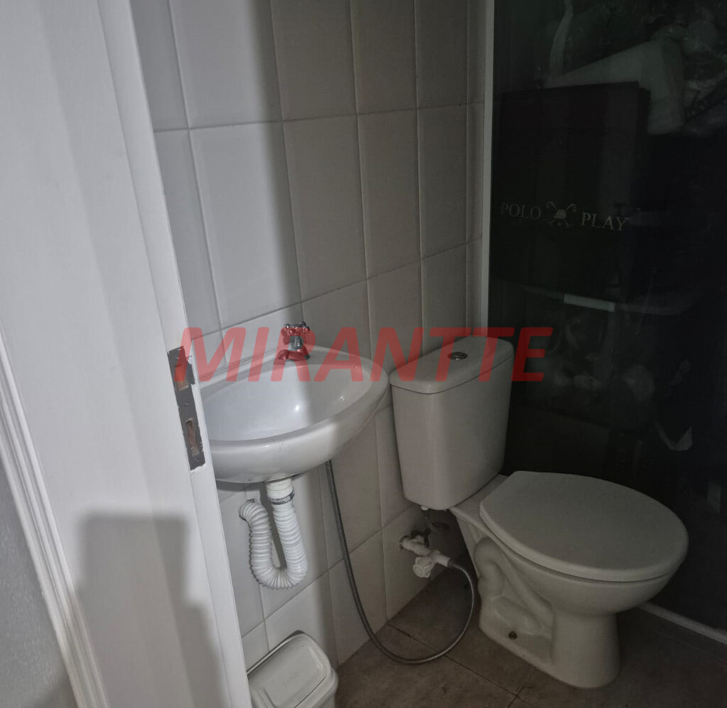 Sobrado de 277m² com 3 quartos em Santana