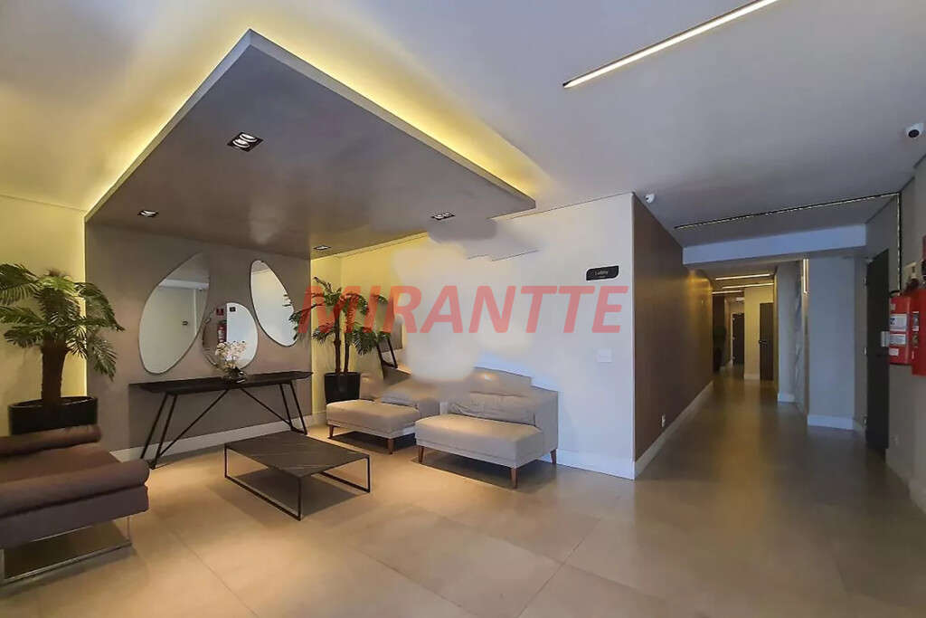Apartamento de 40m² com 2 quartos em Jardim Paraiso