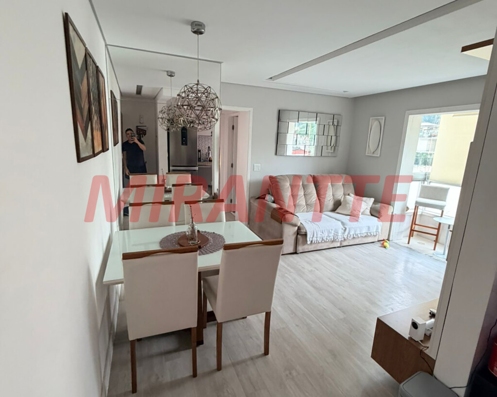 Apartamento de 53m² com 2 quartos em Santana