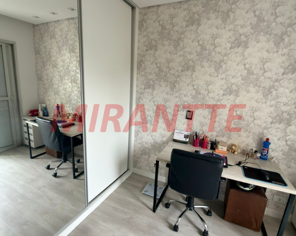 Apartamento de 53m² com 2 quartos em Santana