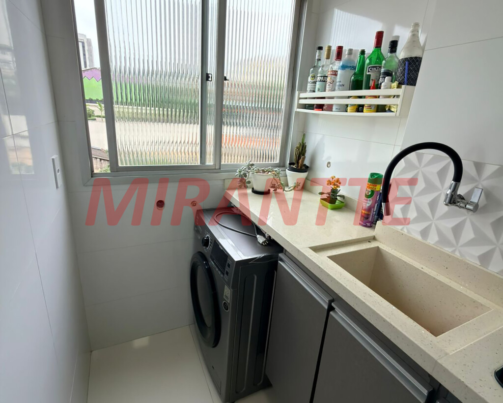 Apartamento de 53m² com 2 quartos em Santana