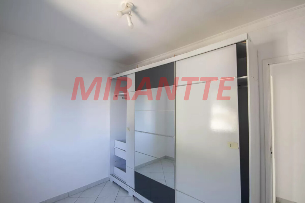 Apartamento de 72m² com 3 quartos em Vila Gustavo