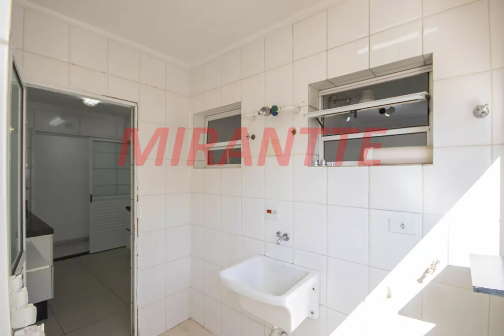 Apartamento de 72m² com 3 quartos em Vila Gustavo