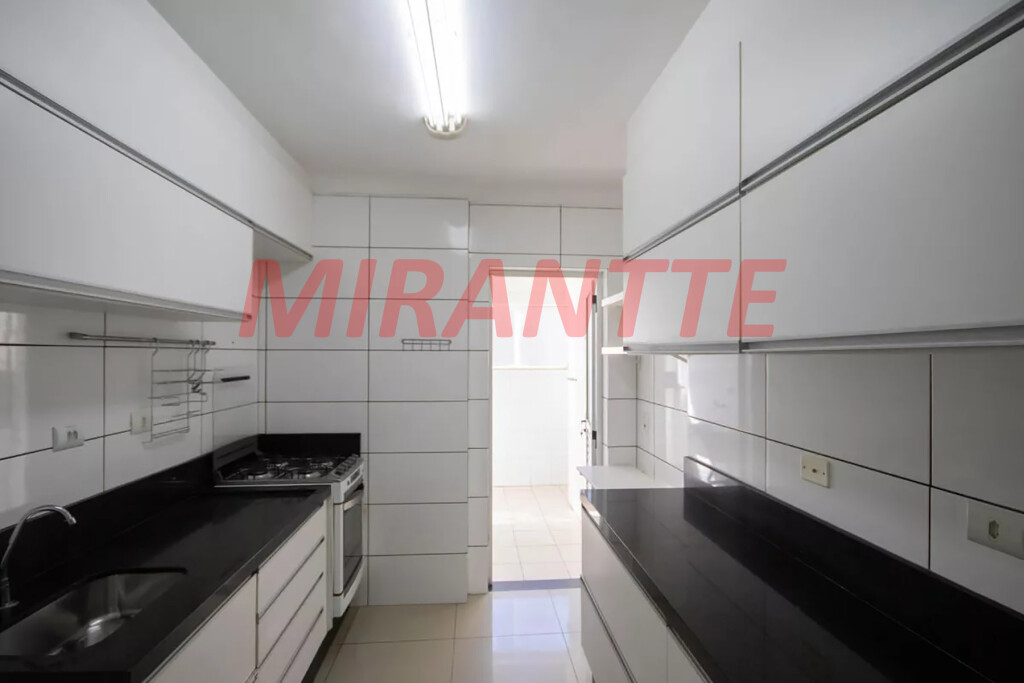 Apartamento de 72m² com 3 quartos em Vila Gustavo