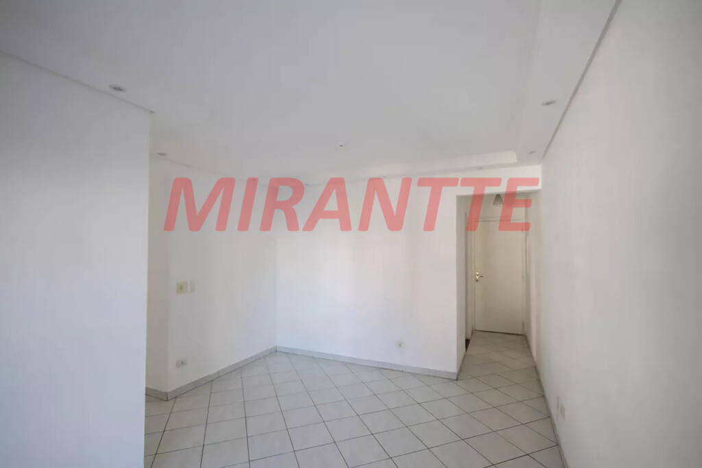 Apartamento de 72m² com 3 quartos em Vila Gustavo