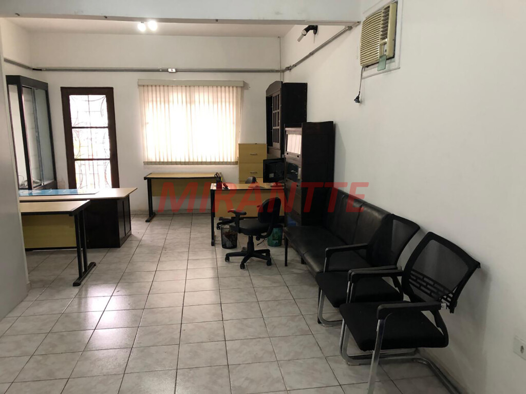 Comercial de 200m² em Santana