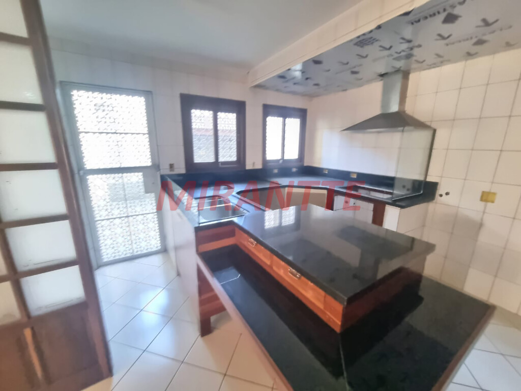 Sobrado de 325m² com 5 quartos em Vila Albertina