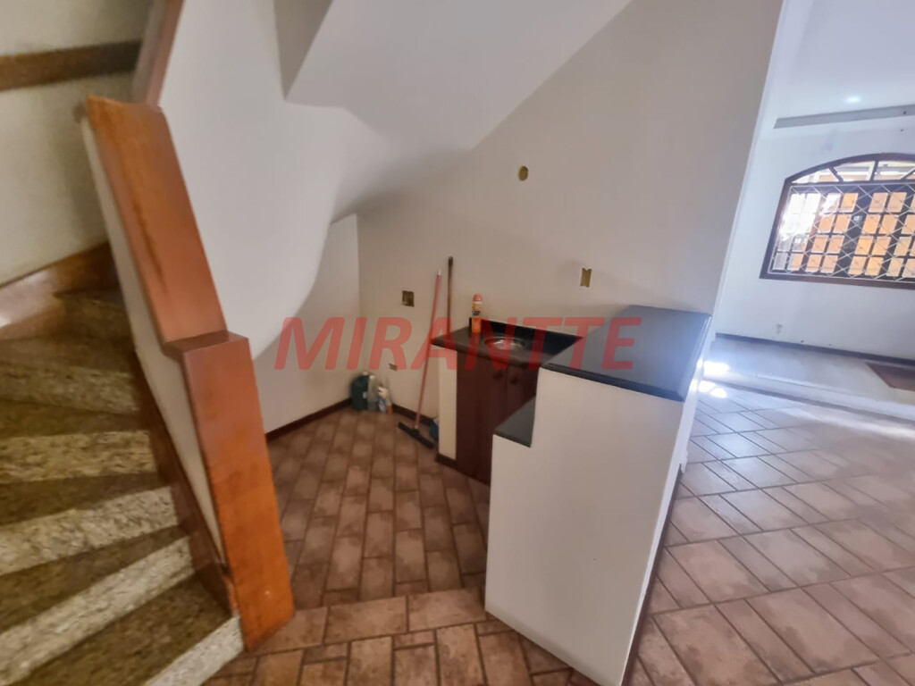 Sobrado de 325m² com 5 quartos em Vila Albertina