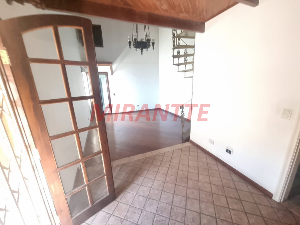 Sobrado de 325m² com 5 quartos em Vila Albertina
