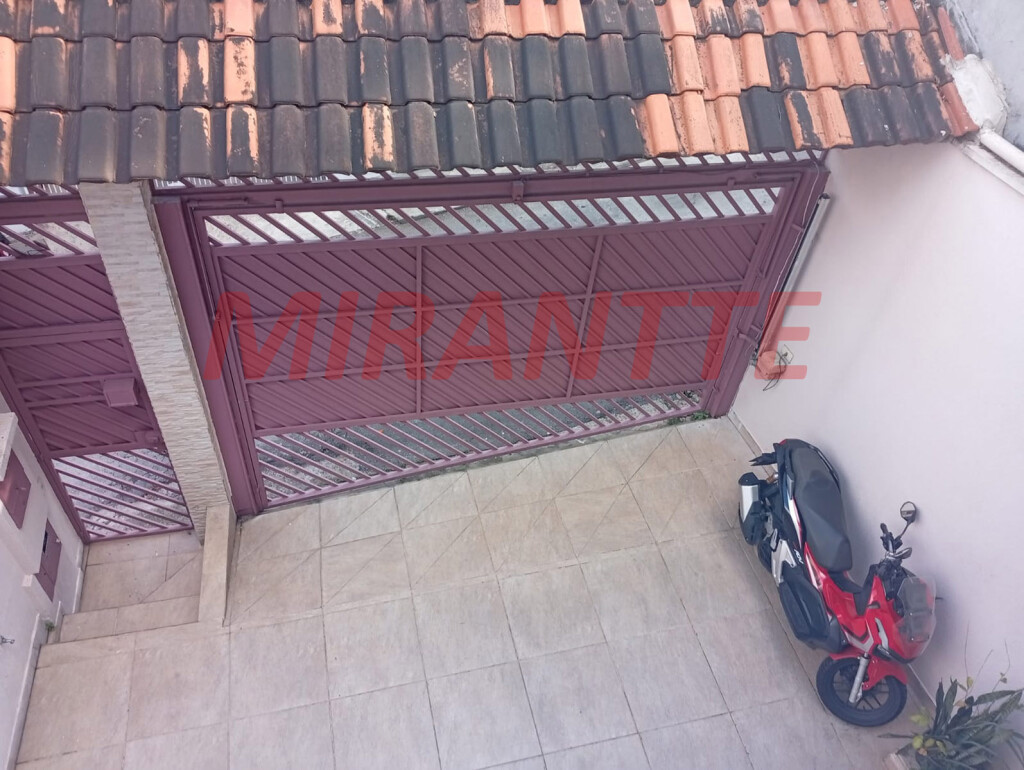 Sobrado com 3 quartos em Vila Aurora