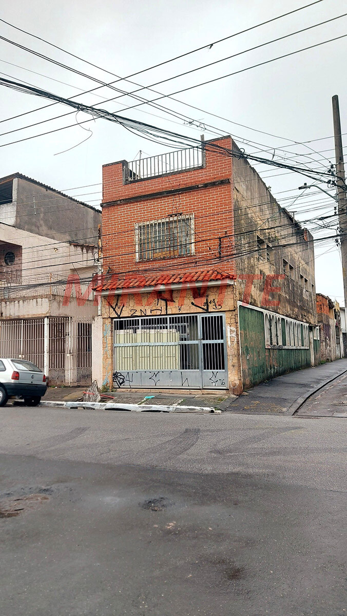 Sobrado de 194m² com 3 quartos em Vila Gustavo