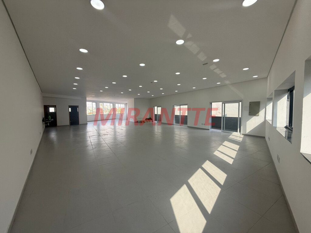 Comercial de 785m² em Mandaqui