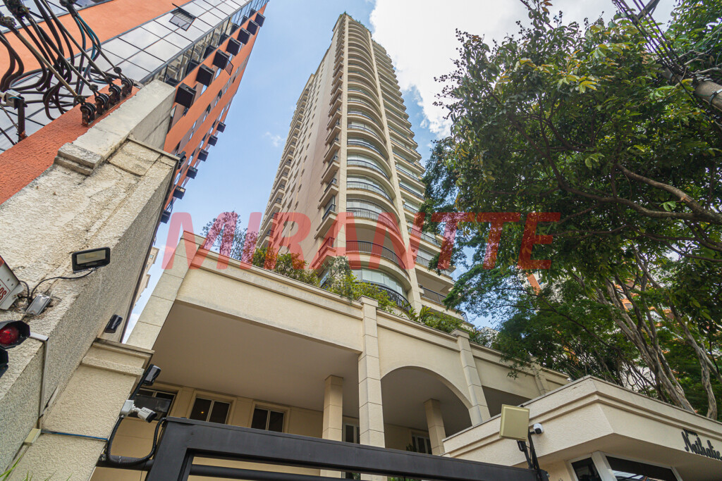 Apartamento de 310m² com 4 quartos em Higienópolis