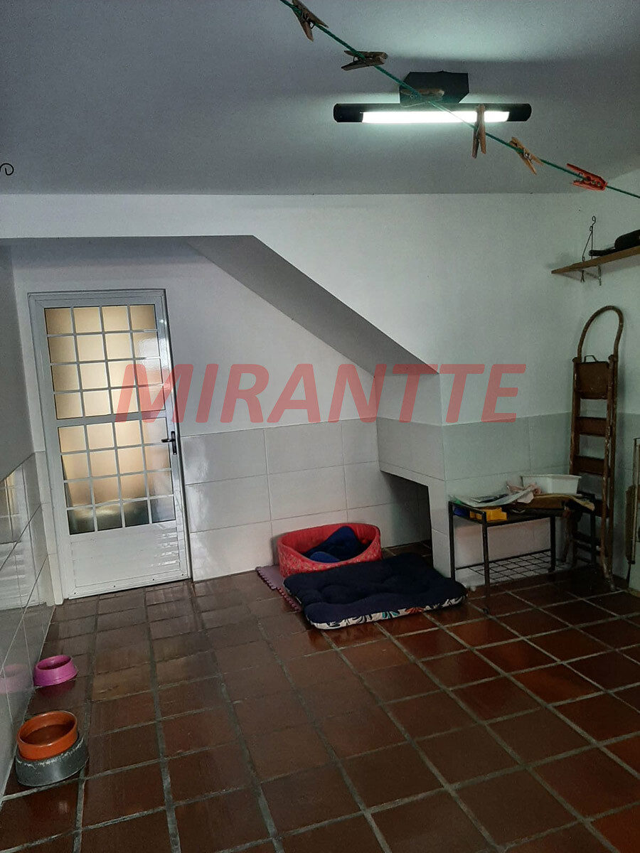 Sobrado de 167m² com 3 quartos em Vila Nova Mazzei