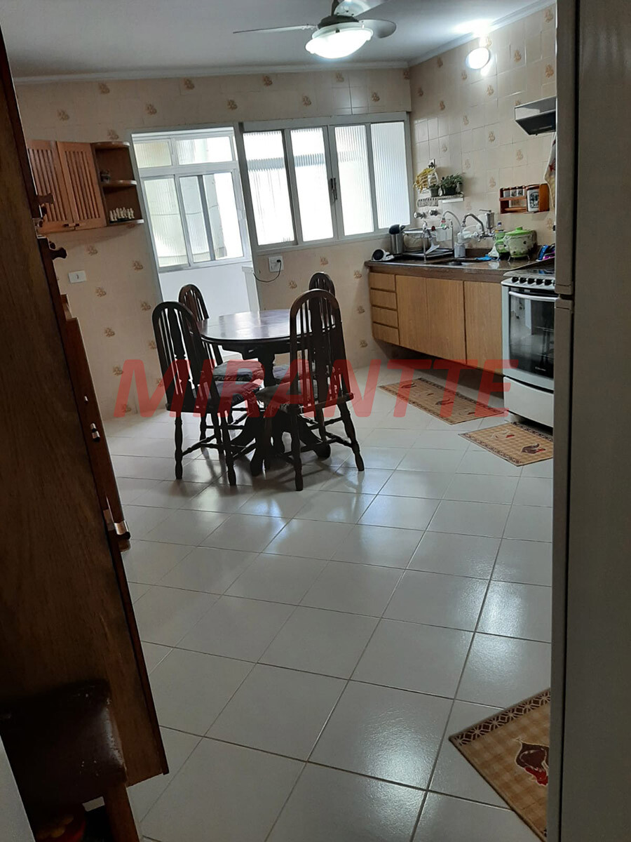 Sobrado de 167m² com 3 quartos em Vila Nova Mazzei