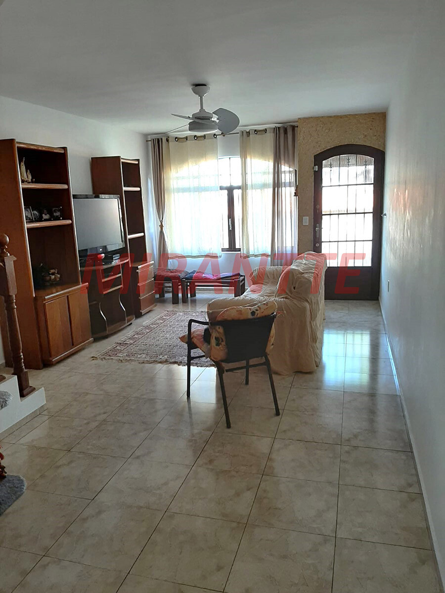 Sobrado de 167m² com 3 quartos em Vila Nova Mazzei