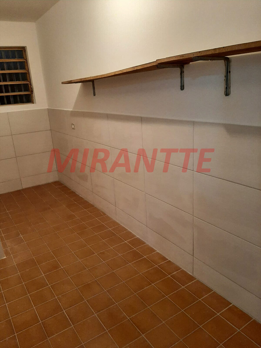Sobrado de 167m² com 3 quartos em Vila Nova Mazzei