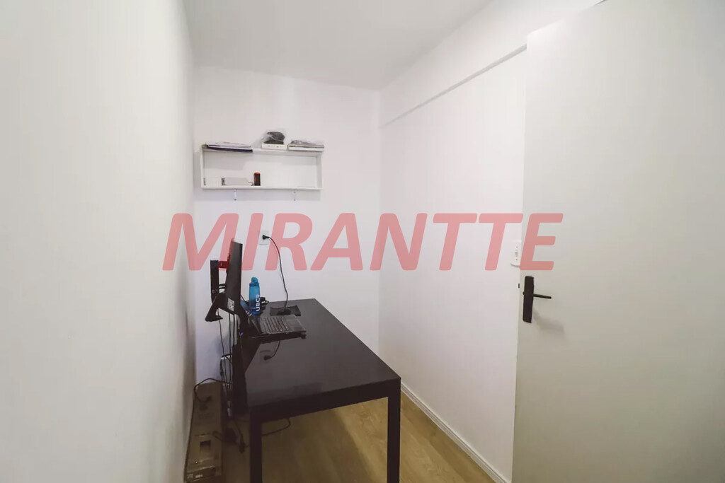Apartamento de 72m² com 3 quartos em Santana