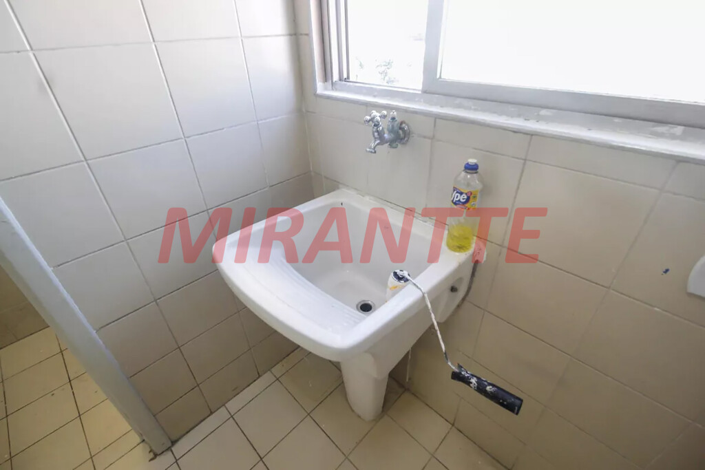 Apartamento de 72m² com 3 quartos em Santana