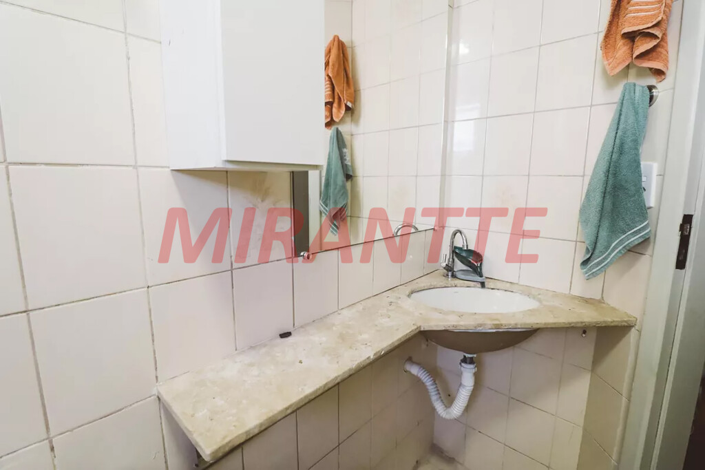 Apartamento de 72m² com 3 quartos em Santana