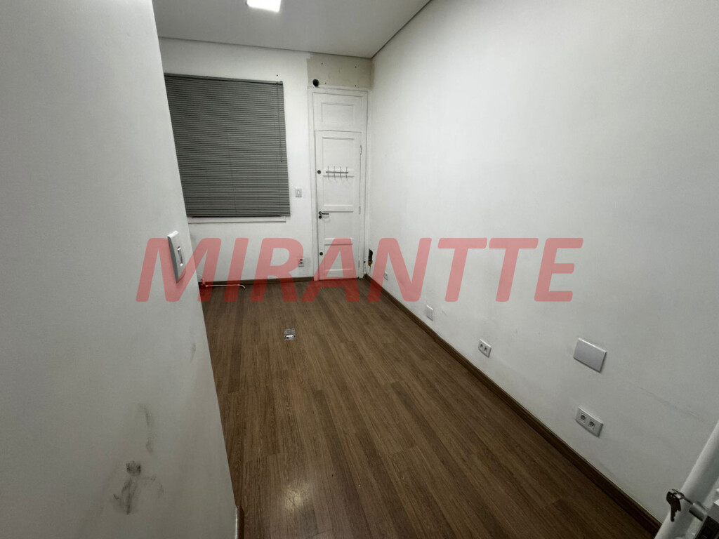 Comercial de 80m² em Santana