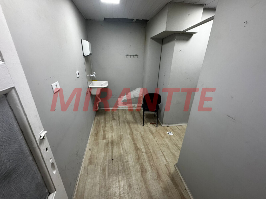 Comercial de 80m² em Santana