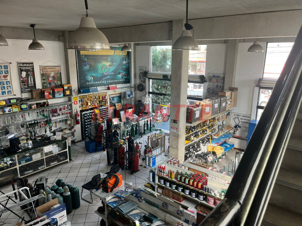 Comercial em Jardim Tremembé