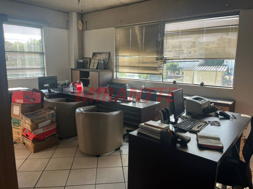 Comercial em Jardim Tremembé